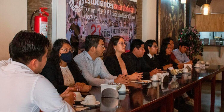 FNERRR va contra PEF 2023 a modo; marchará en defensa de la educación tras crisis