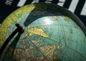 La población mundial alcanzó las 8 mil millones de personas; China es el país más poblado