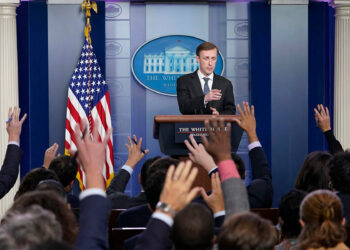 El asesor de Seguridad Nacional de EE.UU. se reúne por sorpresa con Zelenski en Kiev