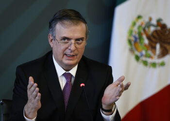 Marcelo Ebrard arranca gira por COP27, Cumbre del G20 y Mundial de Qatar