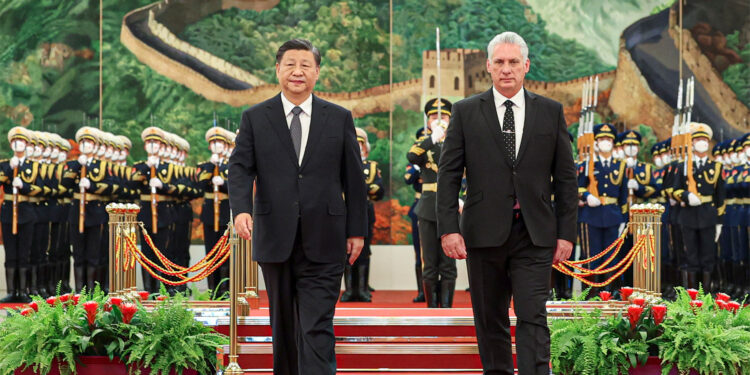 China refuerza lazos de cooperación con Cuba en la búsqueda del socialismo