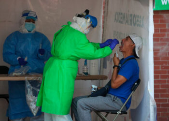 Invierno peligroso: Influenza se cruzará con sexta ola de Covid-19