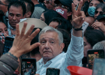 México podría aceptar más migrantes expulsados de EE.UU., dice AMLO