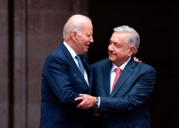 Oposición acusa a AMLO de “doblarse” ante EE.UU. en migración