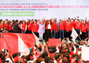 Alejandra del Moral se registra como precandidata del PRI para buscar gubernatura del Edomex