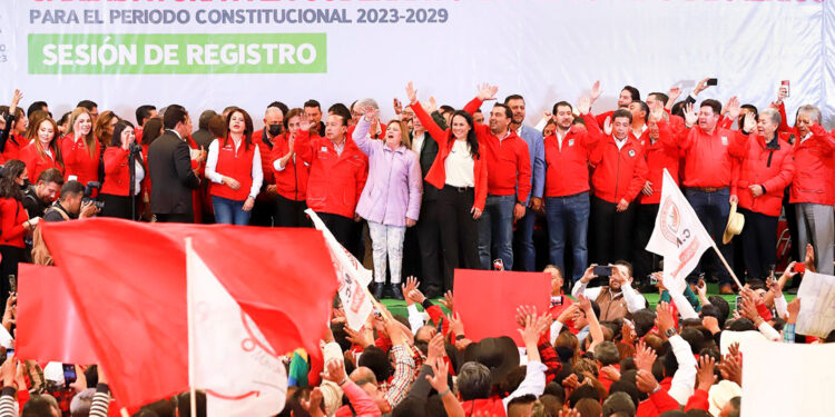 Alejandra del Moral se registra como precandidata del PRI para buscar gubernatura del Edomex