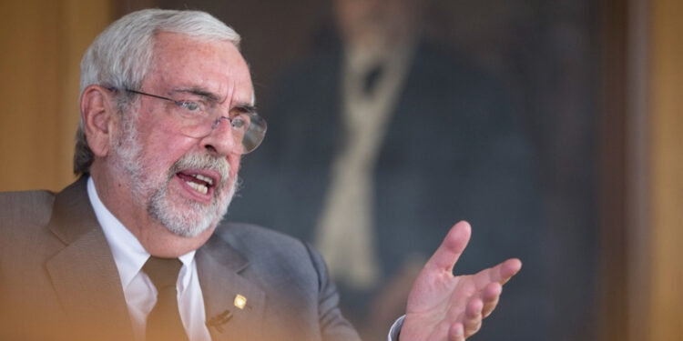 UNAM “carece de los mecanismos para invalidar un título”, dice Rector