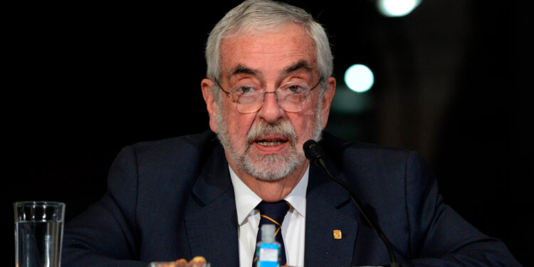 Mantendrá UNAM título de ministra; no se actuará de forma “apresurada e irresponsable”: Graue