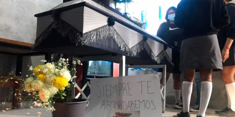 FNERRR pide justicia para estudiante asesinado del Cobaev 62; exige #AltoALaViolenciaEnVeracruz