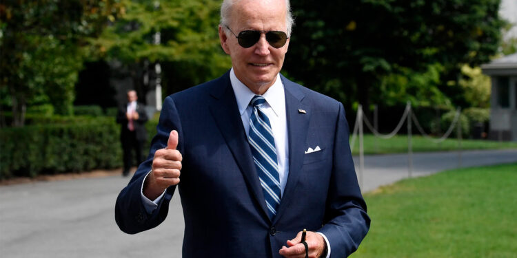Biden niega aviones de combate para Ucrania