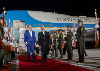 Biden llega a México para la X Cumbre de Líderes de América del Norte