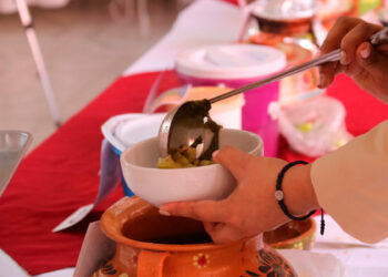 Más de 40 mujeres rescatan tradición del Chilate de Cuahuayote