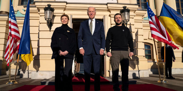 EE.UU. y Rusia acordaron viaje de Joe Biden a Ucrania