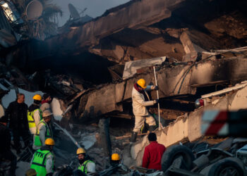 Número de muertos por terremotos en Turquía y Siria supera los 23,250