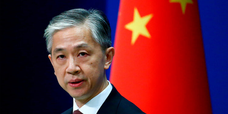 China acusa a EE.UU. de violar su espacio aéreo desde 2022 con “globos de gran altitud”