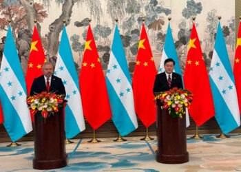 China y Honduras establecen oficialmente sus relaciones diplomáticas