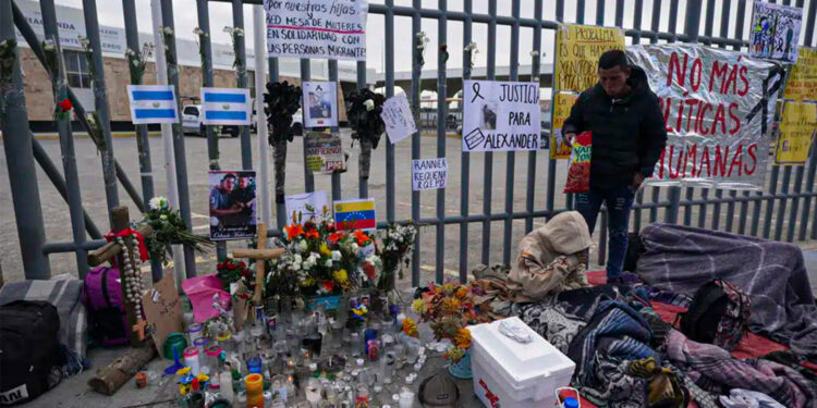 INM de Chihuahua ordenó no abrir celda de migrantes cuando comenzó el fuego: Abogado de víctimas