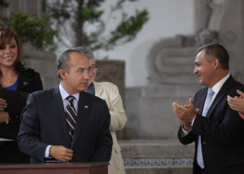 Felipe Calderón denuncia persecución política en su contra por caso García Luna