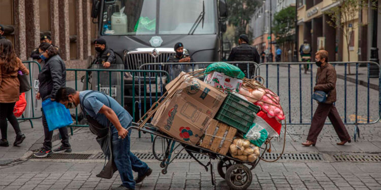 México, uno de los países del mundo donde más horas se trabajan al año