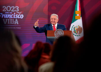 Insistirá AMLO en militarizar la Guardia Nacional pese al fallo de la SCJN