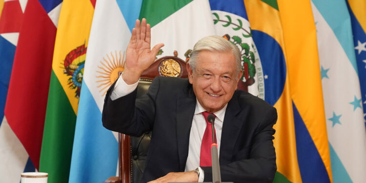 Posponen cumbre comercial latinoamericana por salud de AMLO
