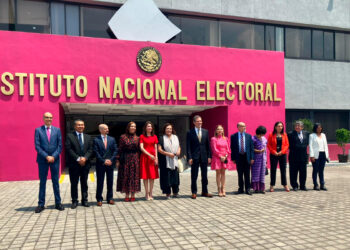 Rinde protesta Guadalupe Taddei como presidenta del INE y consejeros