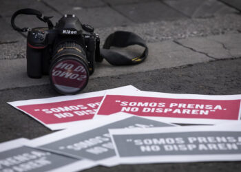 Periodistas mexicanos son víctimas de intimidación y espionaje: SIP