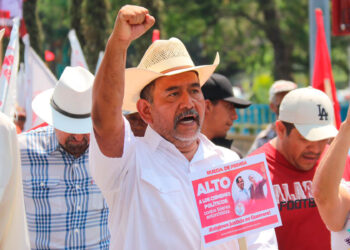 Desplegado | Antorchistas exigimos justicia en Guerrero