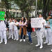 Enfermeros protestan contra el IMSS por no reconocer su profesión especializada