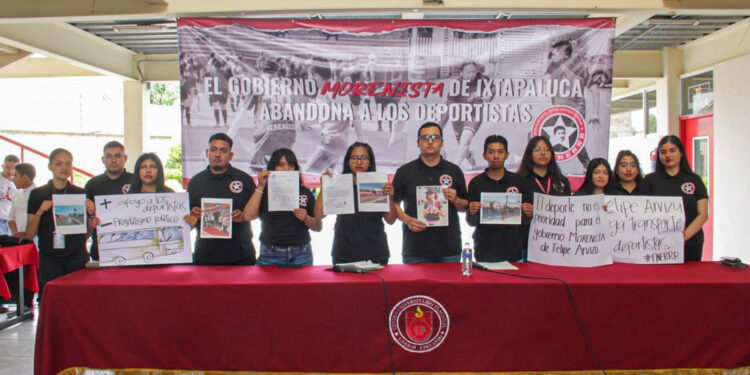 Felipe Arvizu niega transporte para deportistas de Ixtapaluca