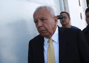 Abren juicio contra Francisco Garduño por muerte de migrantes