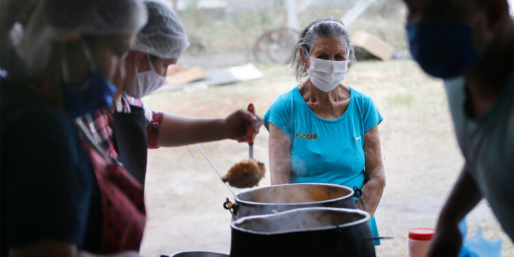 Hambre creció 30% en América Latina y el Caribe desde 2019: FAO