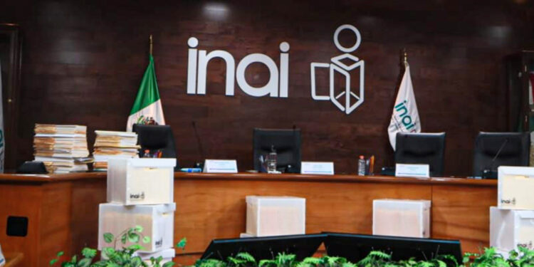 Tribunal federal ordena al Senado nombrar de inmediato a comisionado de INAI