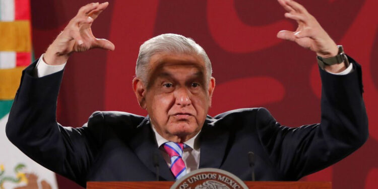 El Poder Judicial está podrido, dice AMLO por fallo de SCJN que anula “Plan B”