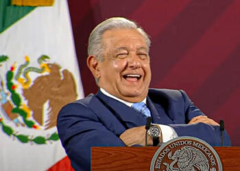AMLO dice que sus hijos “no son corruptos” tras contratos millonarios