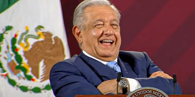 AMLO dice que sus hijos “no son corruptos” tras contratos millonarios