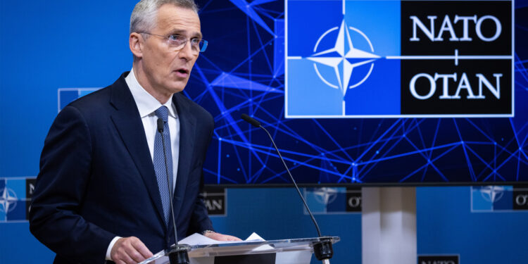 Aliados extienden mandato de Stoltenberg al frente de la OTAN, filtran a medios