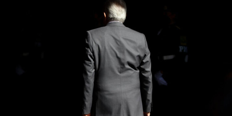 Con Morena, el engaño sólo cambió de color