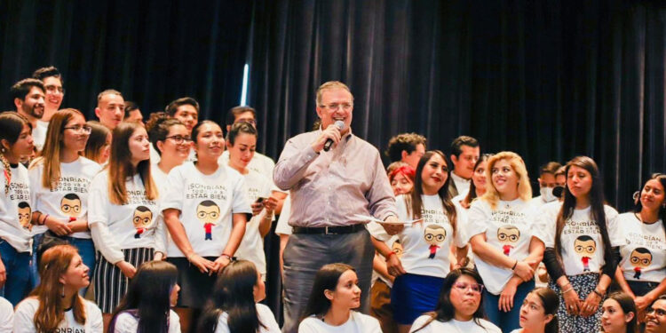 Ebrard propone crear la “Secretaría  4T” y que la dirija hijo de AMLO