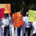Personal de salud de CDMX protesta por precarización laboral y rechazo al IMSS-Bienestar