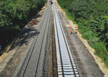 Grupo México formaliza salida del Tren Maya tras roces con gobierno