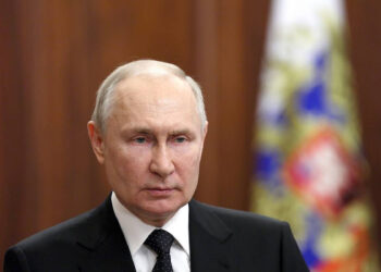 Putin: Rusia se defenderá de la traición interna con acciones “duras”