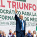Aplican acarreo para llenar el Zócalo por 5 años de gobierno de AMLO; niega “narcoestado”