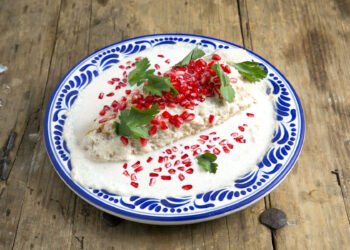 Superan expectativas chiles en nogada de Fondas Margarita