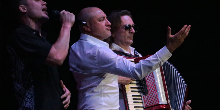 Histórico concierto del Coro Turetsky en Ixtapaluca