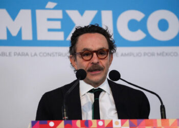 Gabriel Quadri se baja de la contienda presidencial interna del Frente Amplio