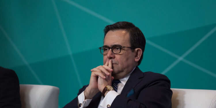 Ildefonso Guajardo renuncia a dirigir el Frente Amplio