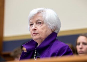 La secretaria del Tesoro de EE.UU. viajará a China para “enfriar tensiones”