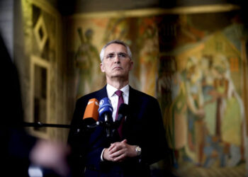 Mantendrán a Stoltenberg como jefe de la OTAN hasta octubre de 2024