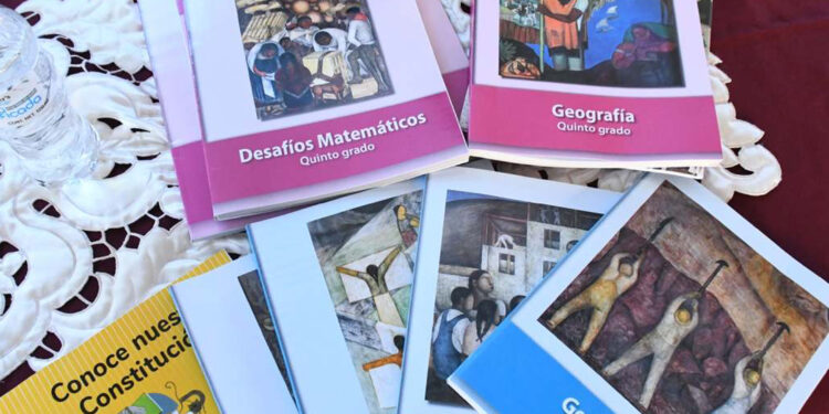 Morena juega a la revolución educativa, habrá graves consecuencias